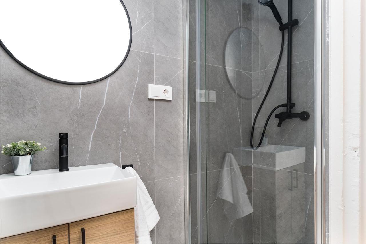 Apartamento Plaza De La Merced 4 Habitaciones 말라가 외부 사진