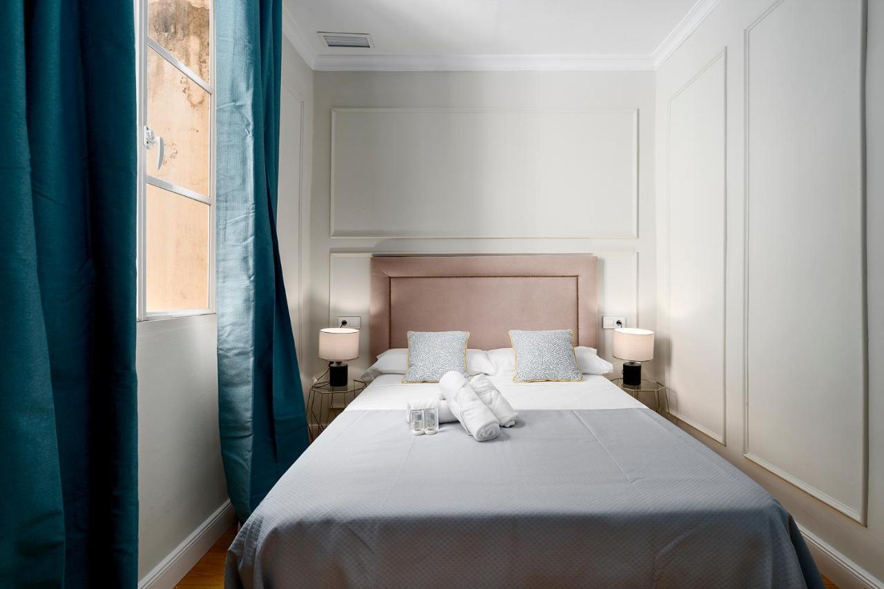 Apartamento Plaza De La Merced 4 Habitaciones 말라가 외부 사진